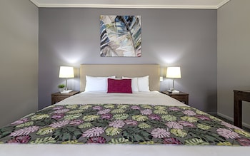 coachmans inn warwick