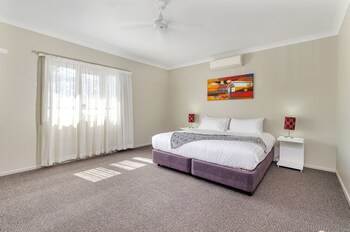 coachmans inn warwick