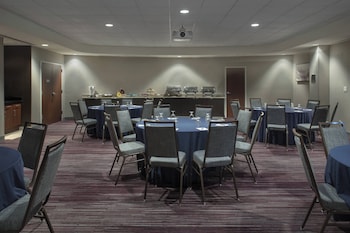 courtyard fort meade bwi business district