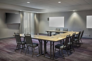courtyard fort meade bwi business district