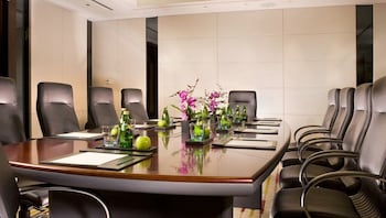 Ningbo Nanyuan Universe Deluxe Hotel,Zhejiang>>Ningbo,5 star