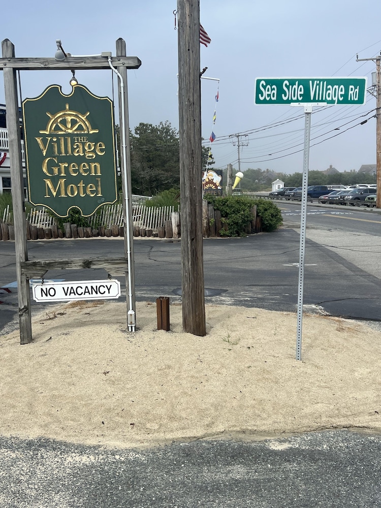 village green motel