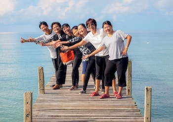 ko kut ao phrao beach resort