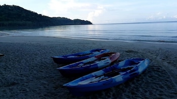 ko kut ao phrao beach resort