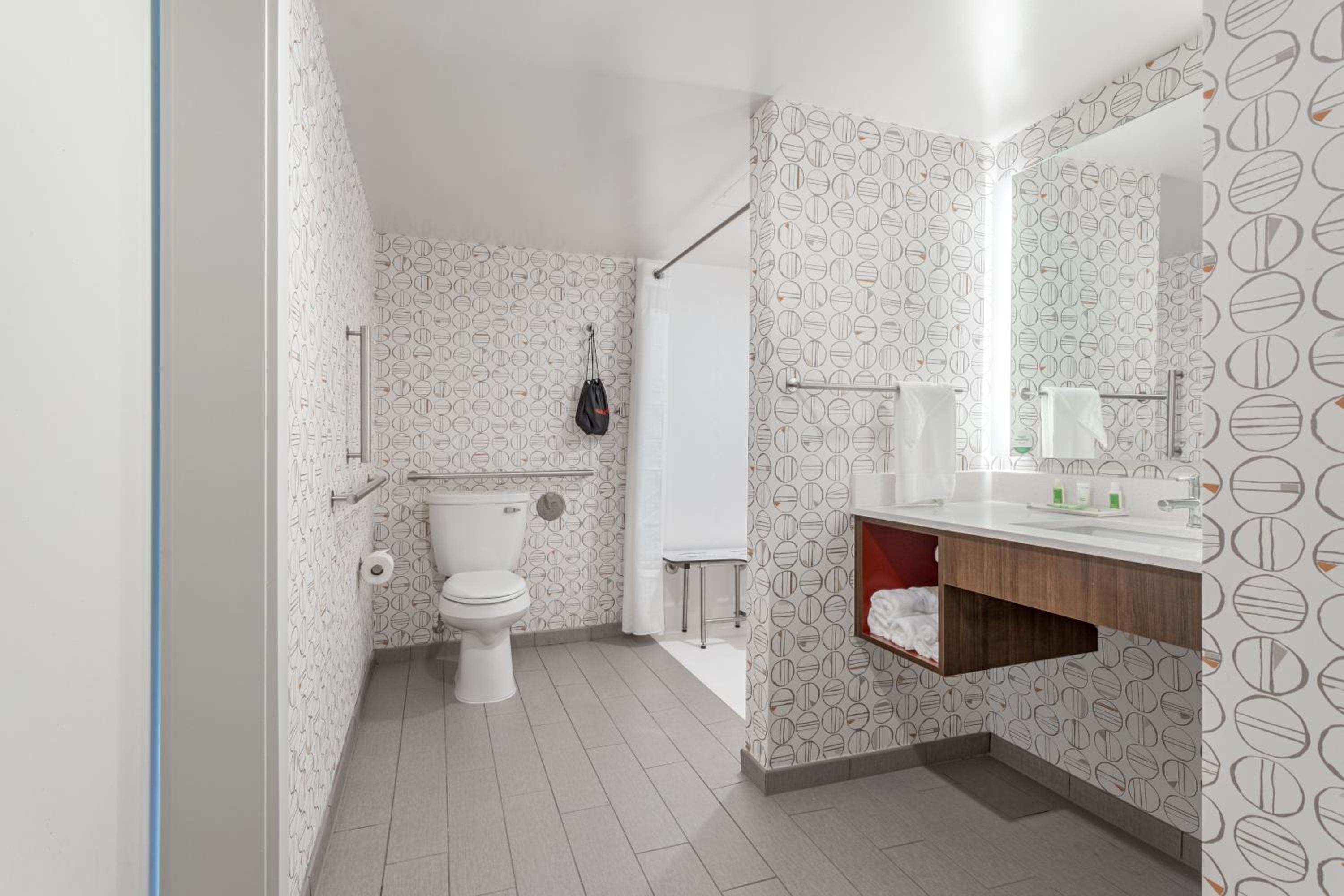 holiday inn columbus by ihg