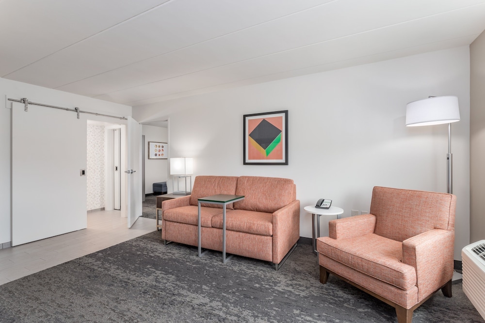 holiday inn columbus by ihg