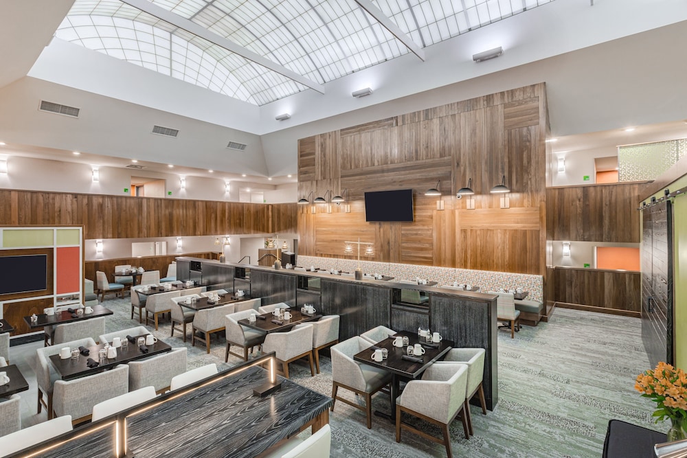 holiday inn columbus by ihg