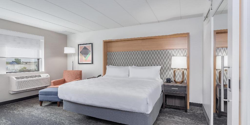 holiday inn columbus by ihg
