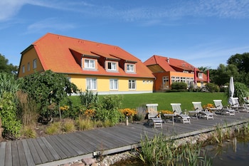 hotel and restaurant zum kap arkona
