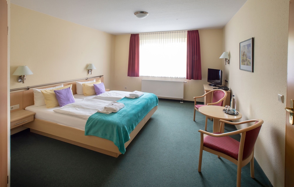 hotel and restaurant zum kap arkona