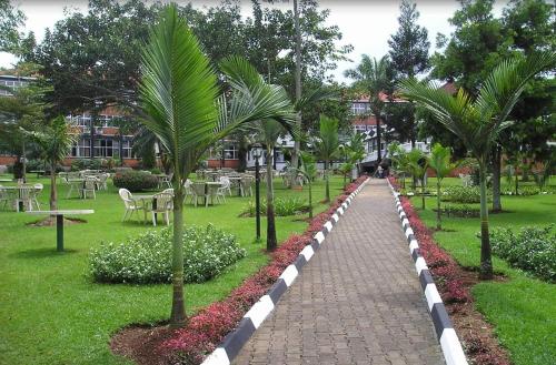 imperial botanical beach hotel