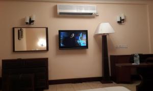 imperial botanical beach hotel