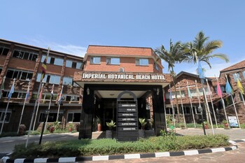 Imperial Botanical Beach Hotel,Kampala>>Entebbe,4 star