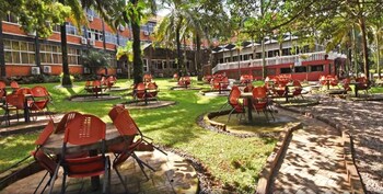 Imperial Botanical Beach Hotel,Kampala>>Entebbe,4 star