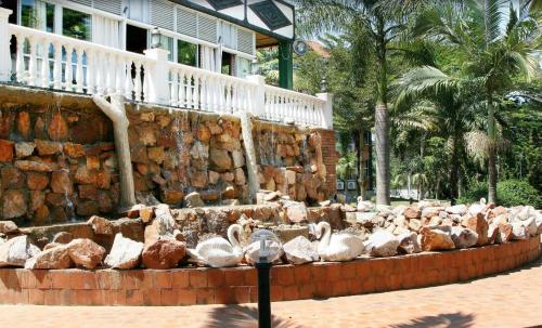 imperial botanical beach hotel