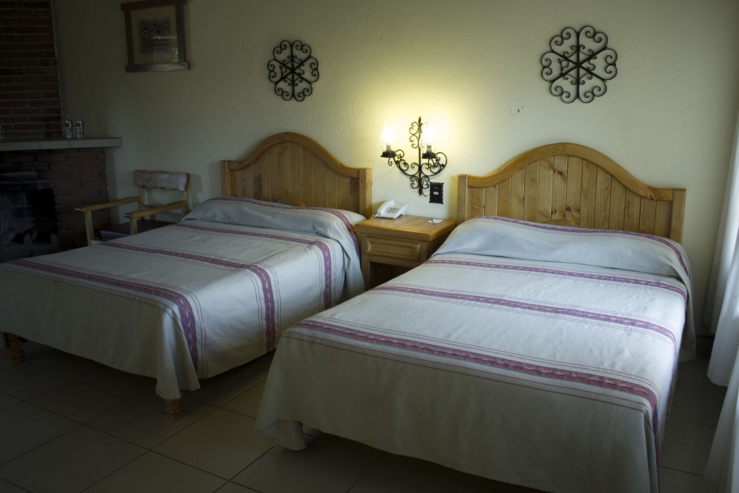 Hotel Pie De La Sierra,Uruapan>>Morelia,3 star