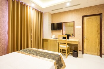 west hotel