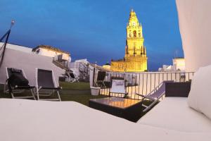 los patios hotel