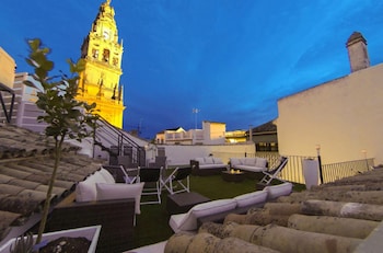 los patios hotel
