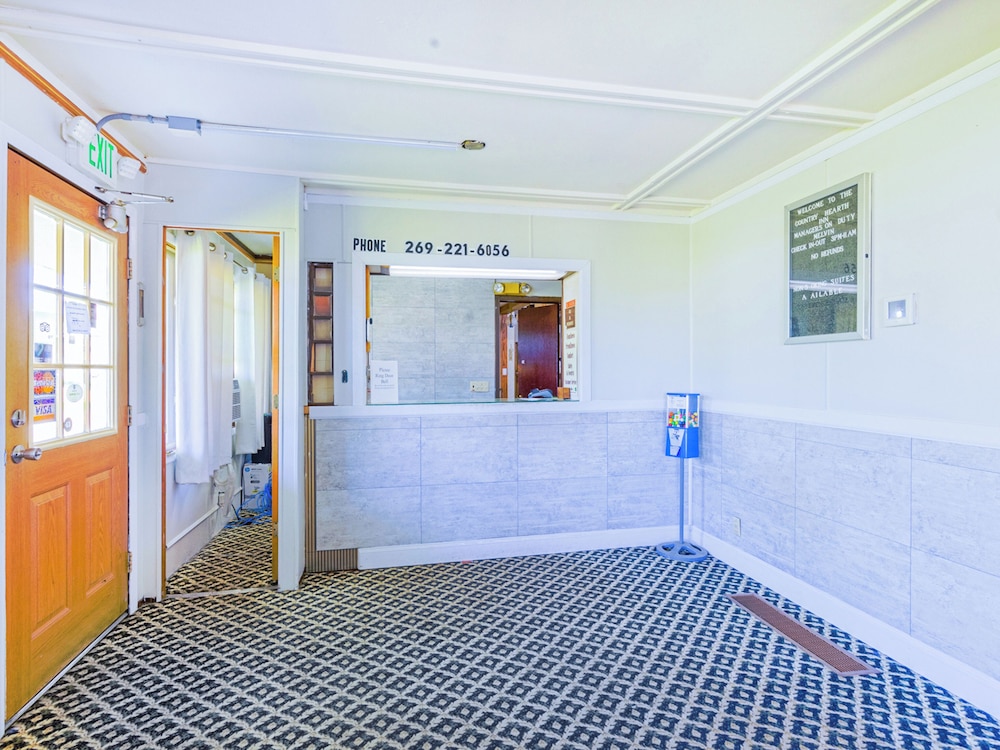 country hearth inn and suites by oyo sturgis
