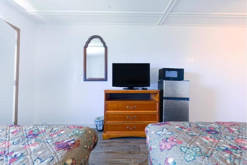 country hearth inn and suites by oyo sturgis