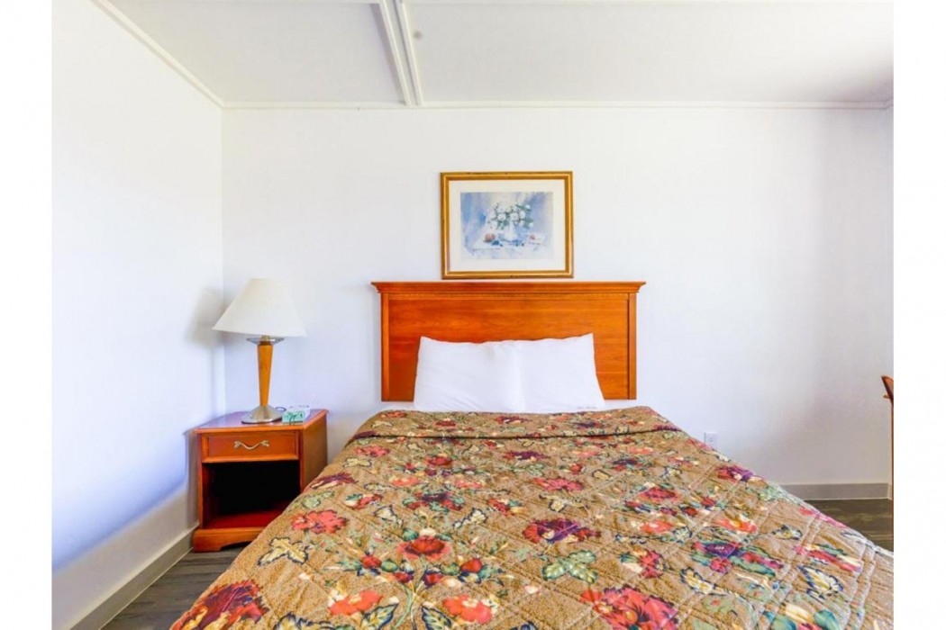 country hearth inn and suites by oyo sturgis
