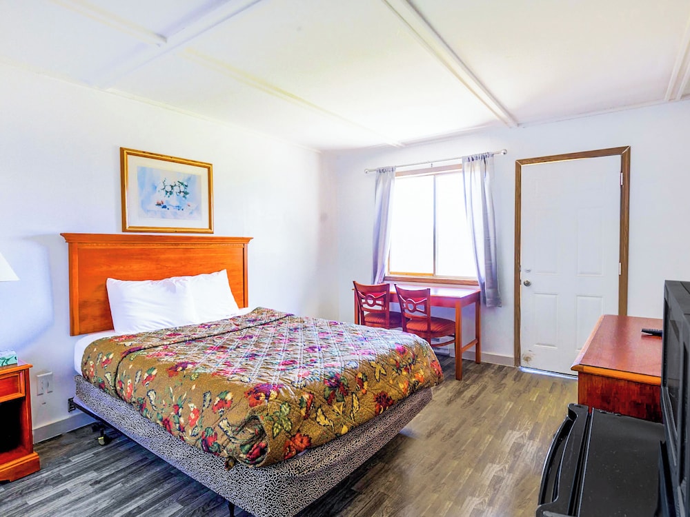 country hearth inn and suites by oyo sturgis