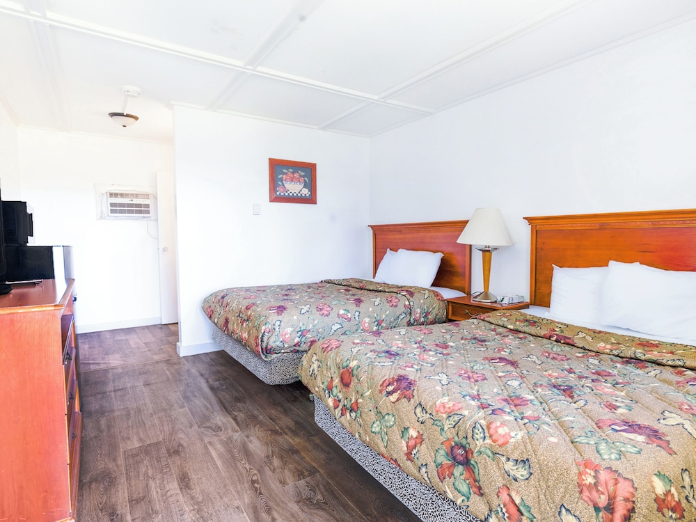 country hearth inn and suites by oyo sturgis
