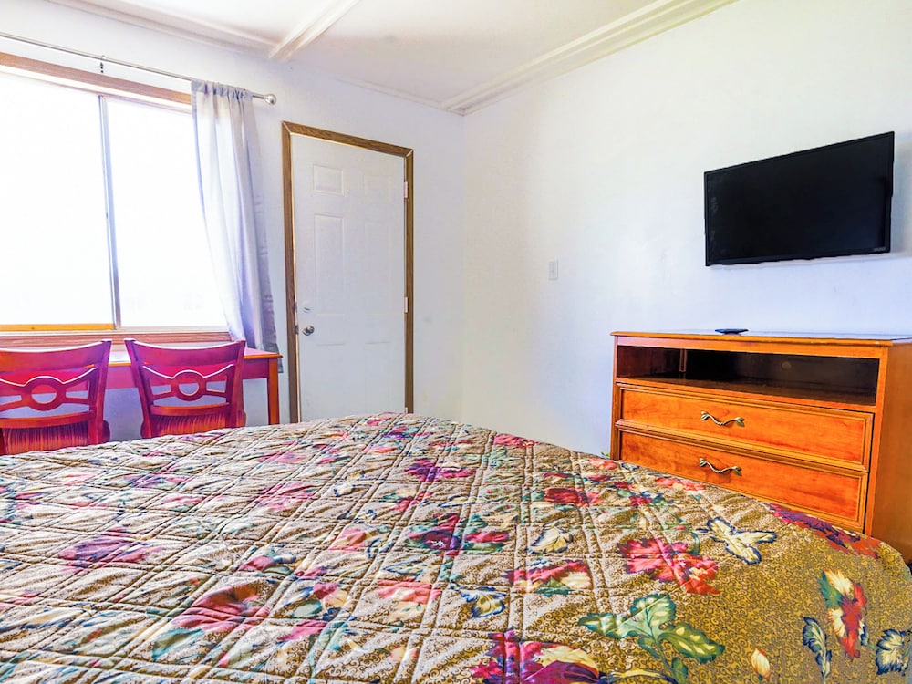 country hearth inn and suites by oyo sturgis