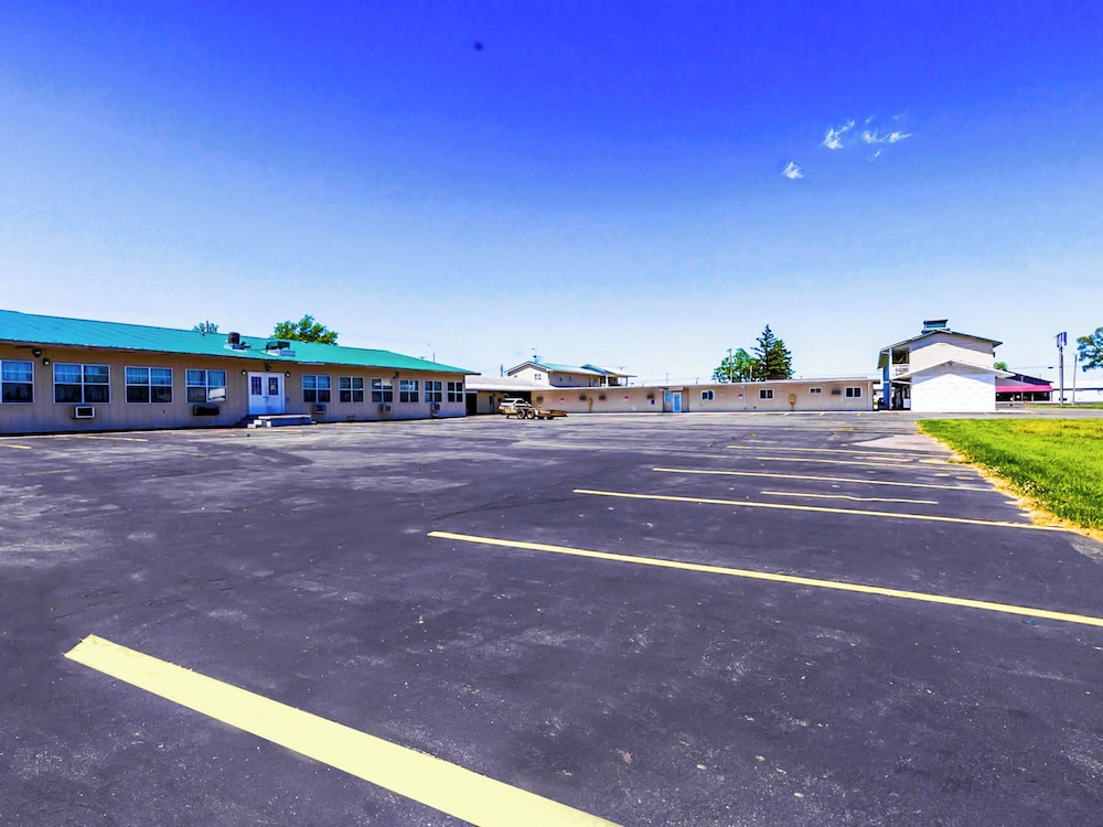 country hearth inn and suites by oyo sturgis