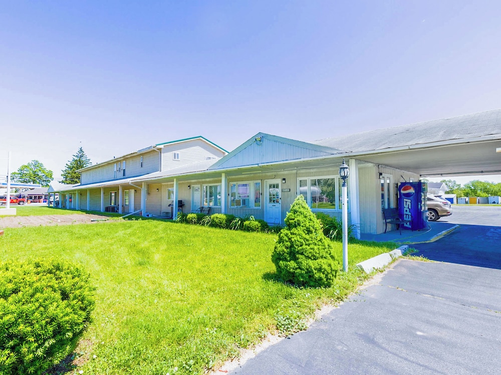 country hearth inn and suites by oyo sturgis
