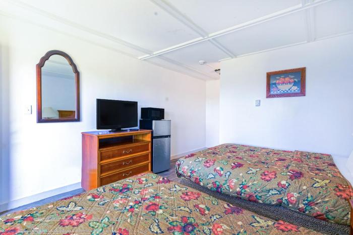 country hearth inn and suites by oyo sturgis