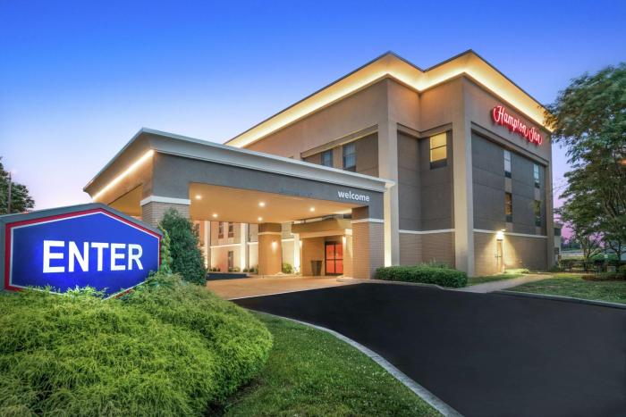 hampton inn corydon