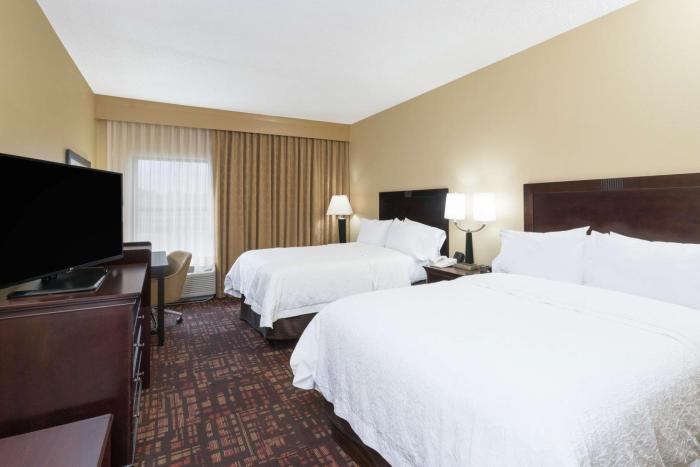 hampton inn corydon