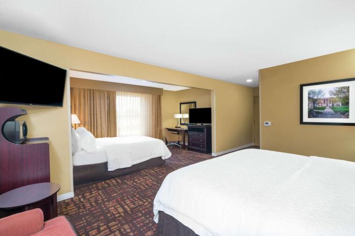 hampton inn corydon