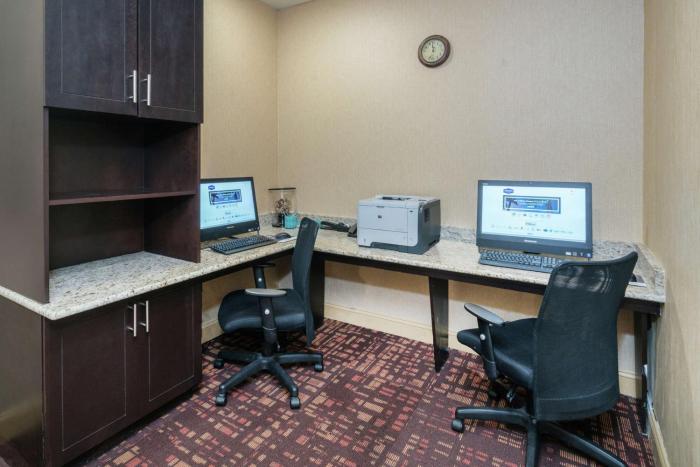 hampton inn corydon