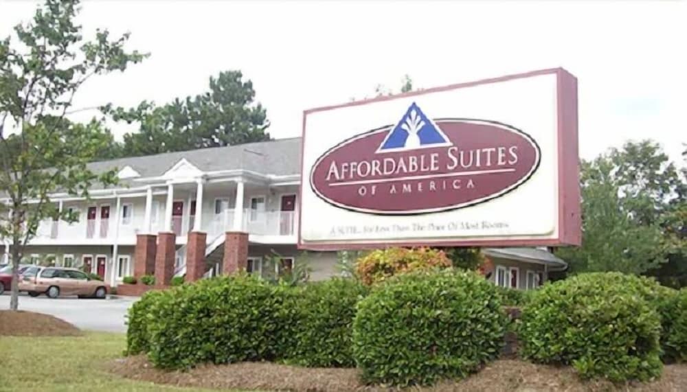 affordable suites shelby
