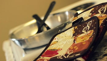 affordable suites shelby