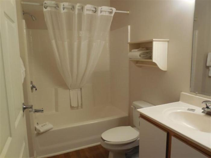 affordable suites shelby