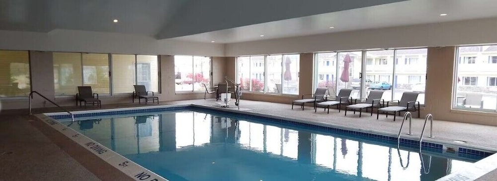 sault superior place