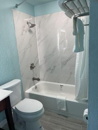 Regal Inn,,2.5 star