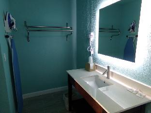 Regal Inn,,2.5 star
