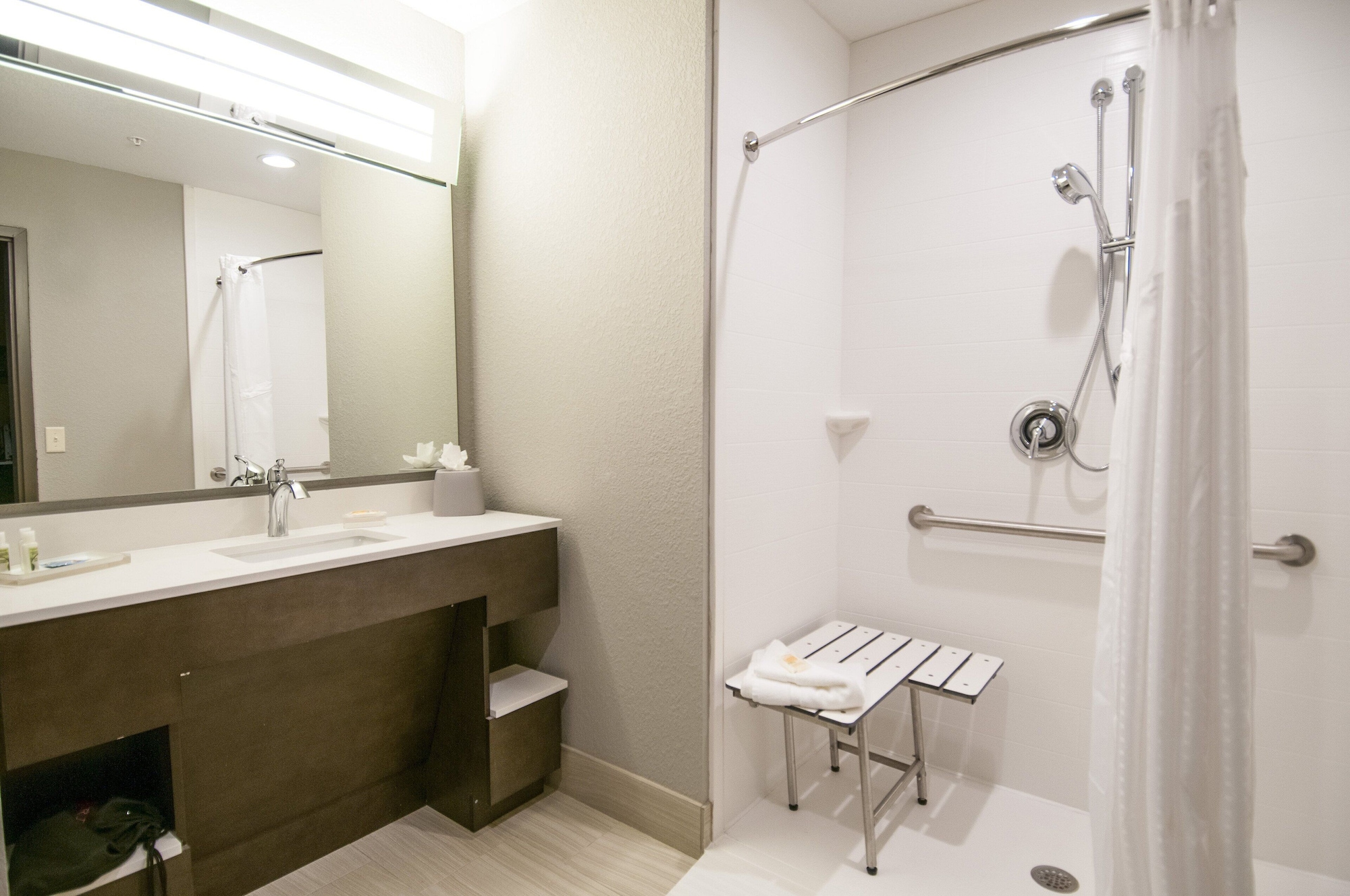 holiday inn new orleans airport north by ihg