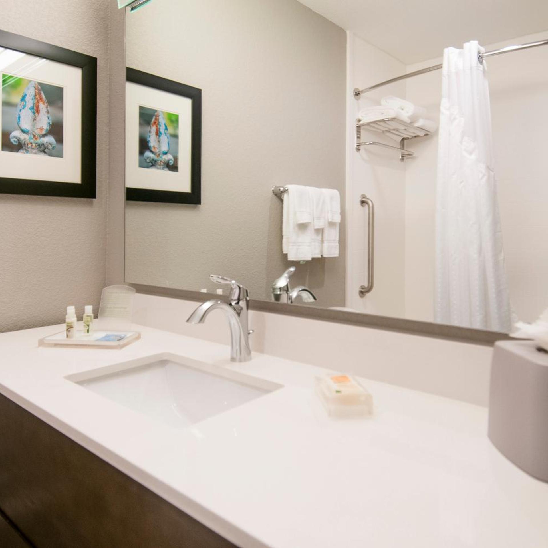 holiday inn new orleans airport north by ihg