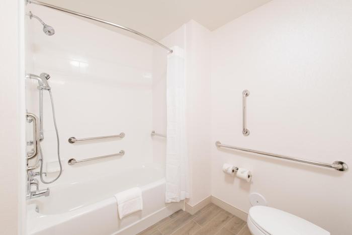 hampton inn and suites fayetteville