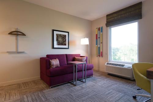 hampton inn and suites fayetteville
