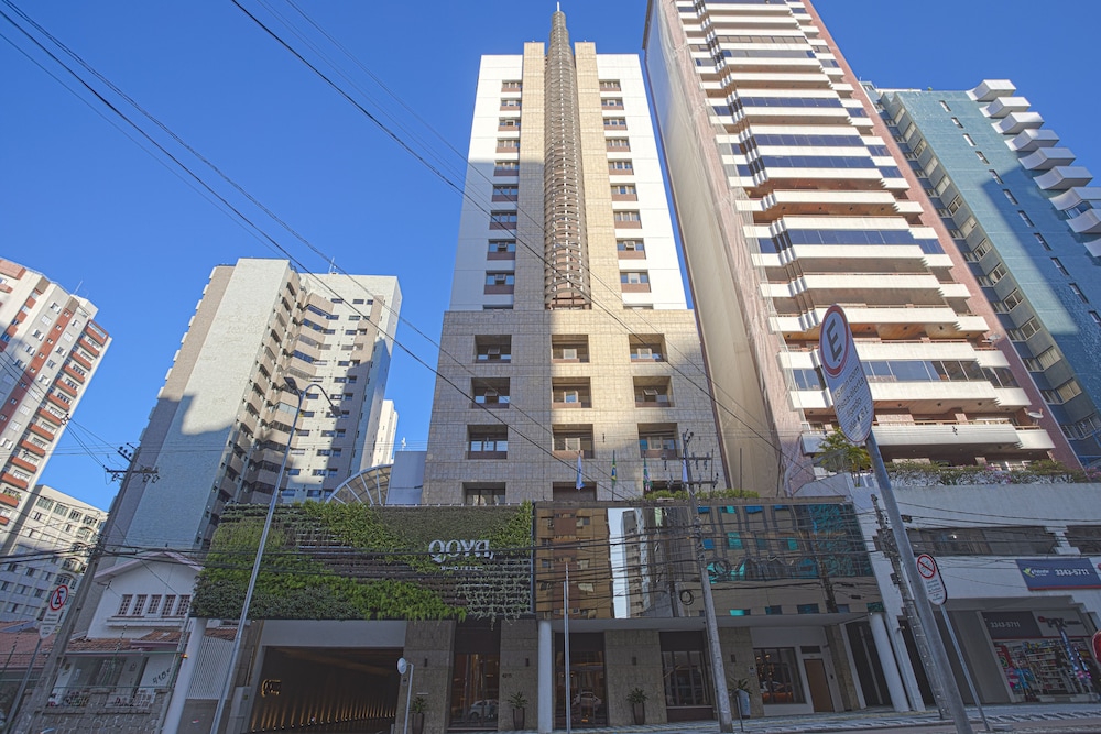 qoya hotel curitiba curio collection by hilton