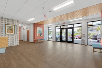 Golden Sands Carolina Beach Oceanfront, Tapestry By Hilton,,3 star