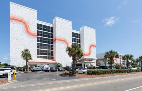 golden sands carolina beach oceanfront tapestry by hilton