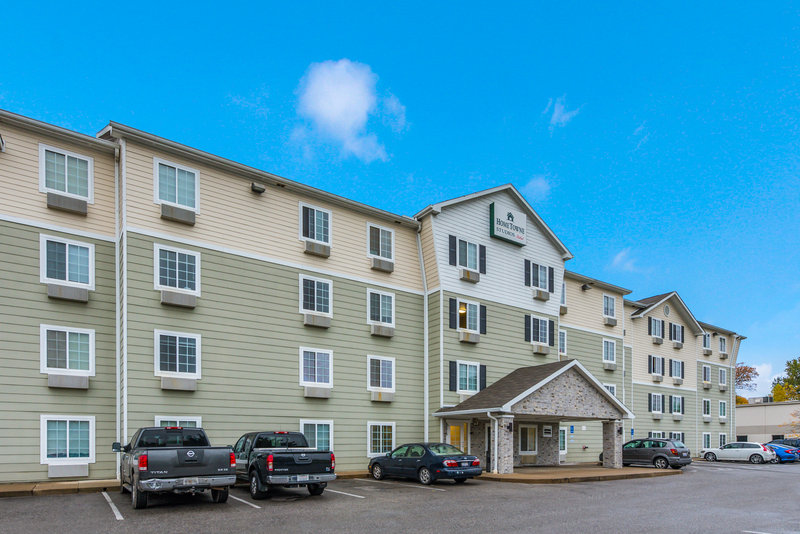 hometowne studios by red roof columbus